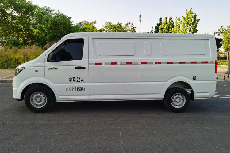 Used Dongfeng Yufeng EM27 2024 EM27L Eves Power 41.86 kWh Exterior 5