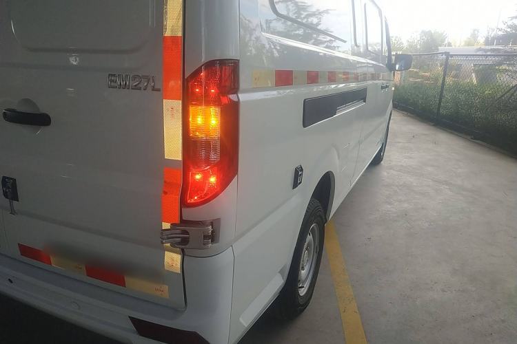 Used Dongfeng Yufeng EM27 2024 EM27L Henan Lidong 41.472 kWh Exterior 6
