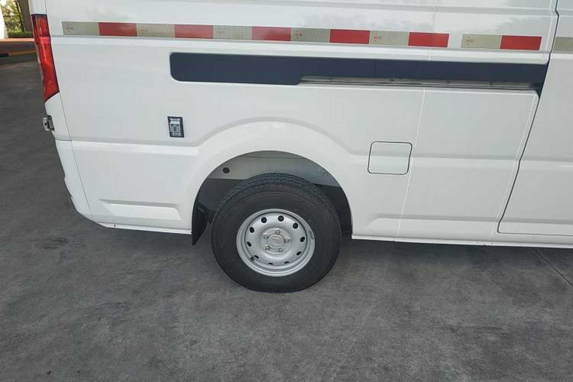 Used Dongfeng Yufeng EM27 2024 EM27L Henan Lidong 41.472 kWh Exterior 8