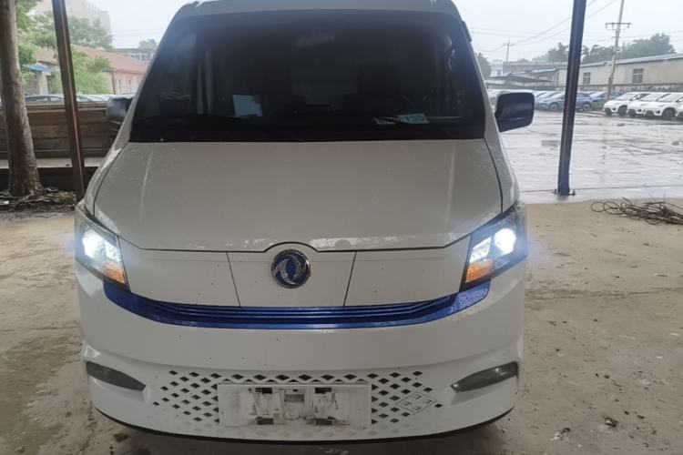 Used Dongfeng Yufeng EM27 2024 EM27 EVE Energy 41.86 kWh Front