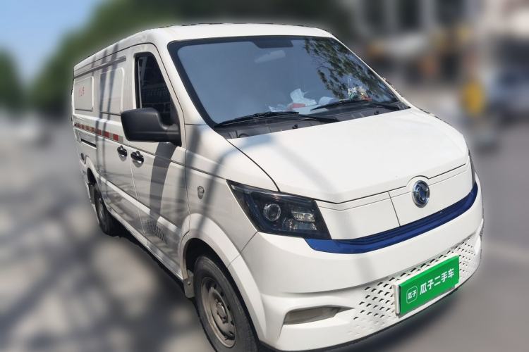 Used Dongfeng Yufeng EM27 2024 EM27 EVE Energy 41.86 kWh Front Right 45 Deg