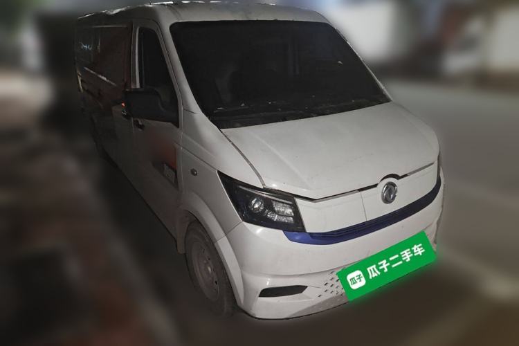Used Dongfeng Yufeng EM27 2024 EM27L BYD CATL 41.86 kWh Front Right 45 Deg