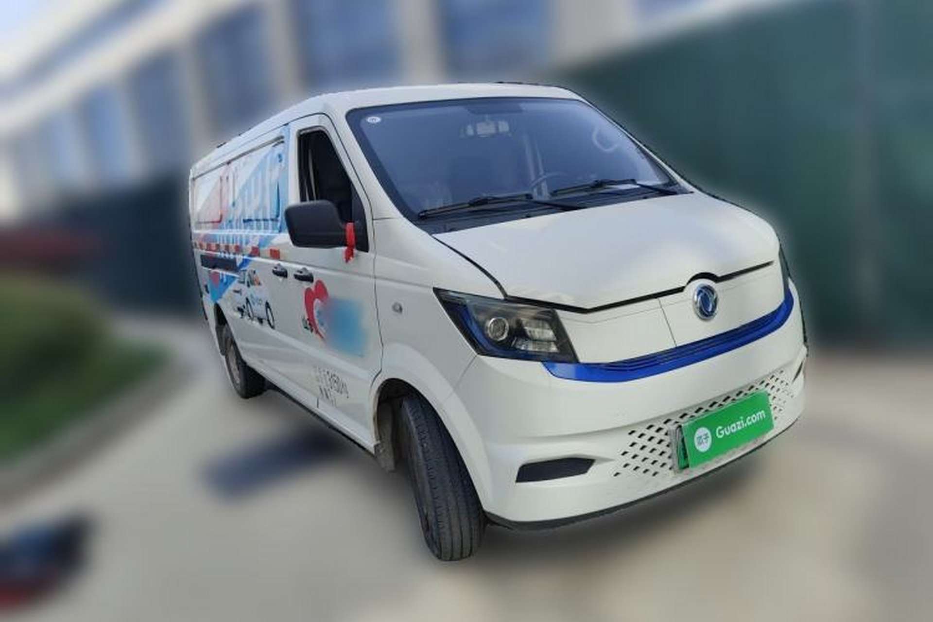 Used Dongfeng Yufeng EM27 2024 EM27L Eves Power 41.86 kWh Front Right 45 Deg