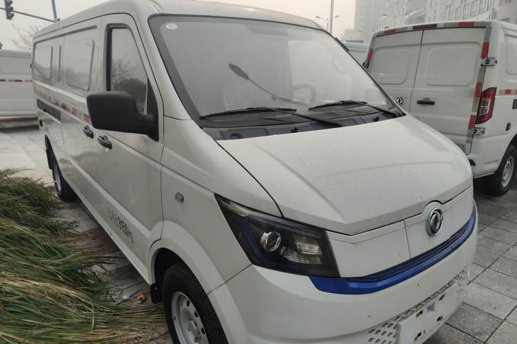 Used Dongfeng Yufeng EM27 2024 EM27L Eves Power 41.86 kWh Front Right 45 Deg