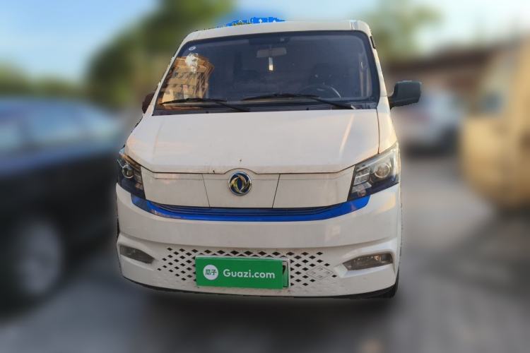 Used Dongfeng Yufeng EM27 2024 EM27L BYD CATL 41.86 kWh Front