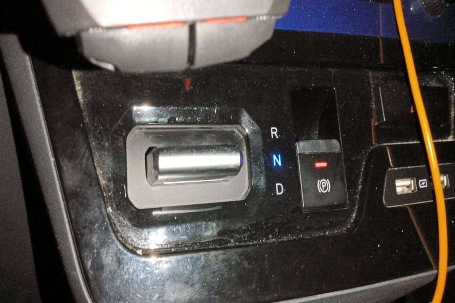 Used Dongfeng Yufeng EM27 2024 EM27 EVE Energy 41.86 kWh Gear Lever