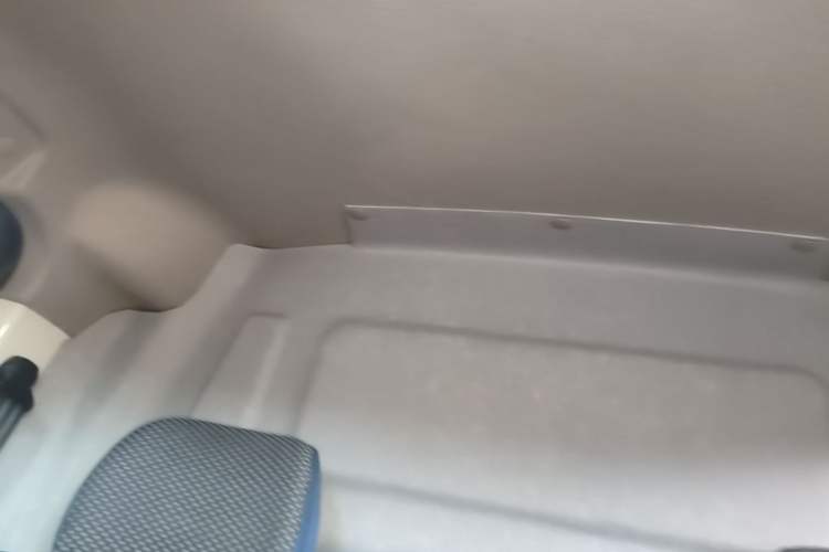 Used Dongfeng Yufeng EM27 2024 EM27 EVE Energy 41.86 kWh Headliner