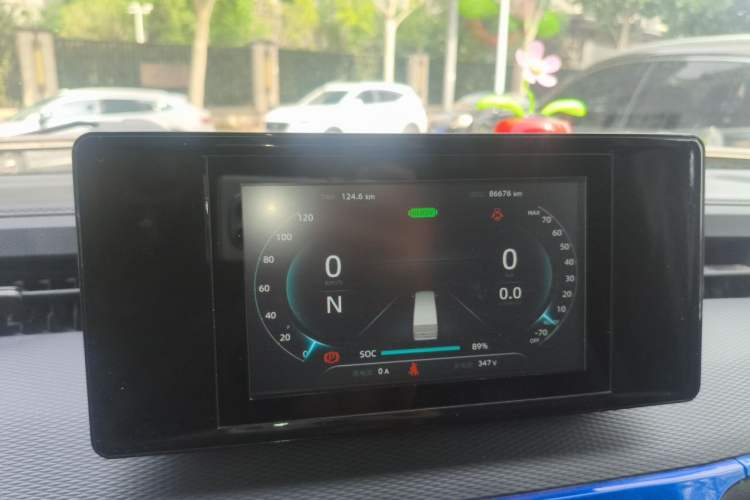 Used Dongfeng Yufeng EM27 2024 EM27L Eves Power 41.86 kWh Instrument Cluster