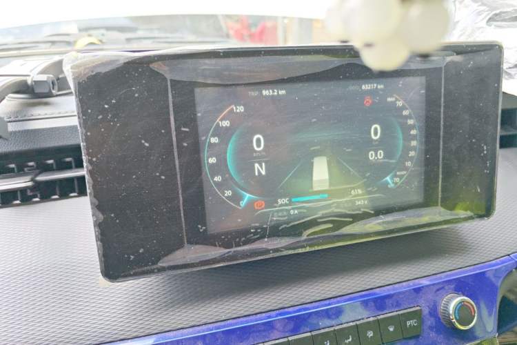 Used Dongfeng Yufeng EM27 2024 EM27L BYD CATL 41.86 kWh Instrument Cluster
