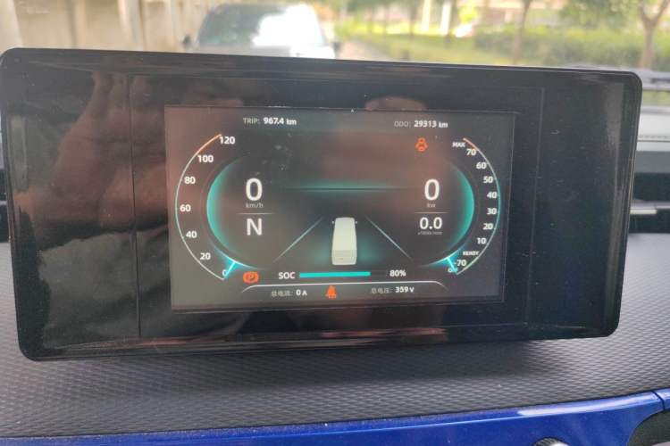 Used Dongfeng Yufeng EM27 2024 EM27L Henan Lidong 41.472 kWh Instrument Cluster