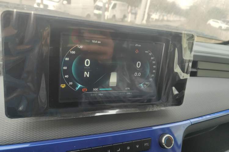 Used Dongfeng Yufeng EM27 2024 EM27L Eves Power 41.86 kWh Instrument Cluster