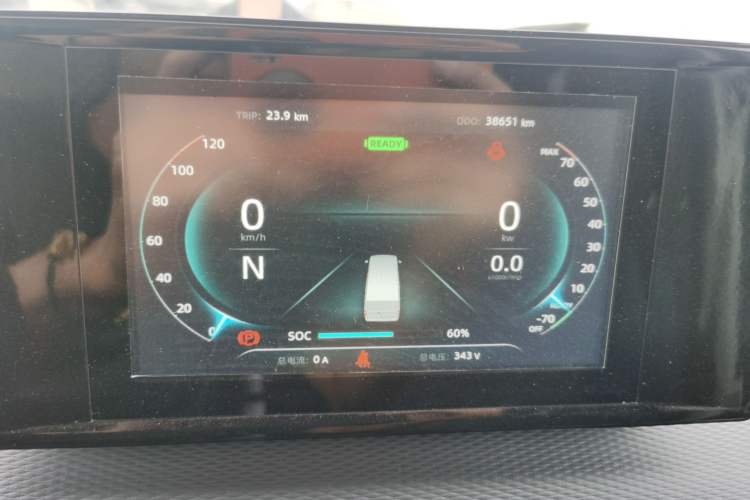 Used Dongfeng Yufeng EM27 2024 EM27 Henan Lithium Power 41.472 kWh Instrument Cluster