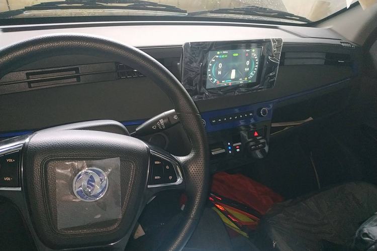 Used Dongfeng Yufeng EM27 2024 EM27L Henan Lidong 41.472 kWh Interior 2