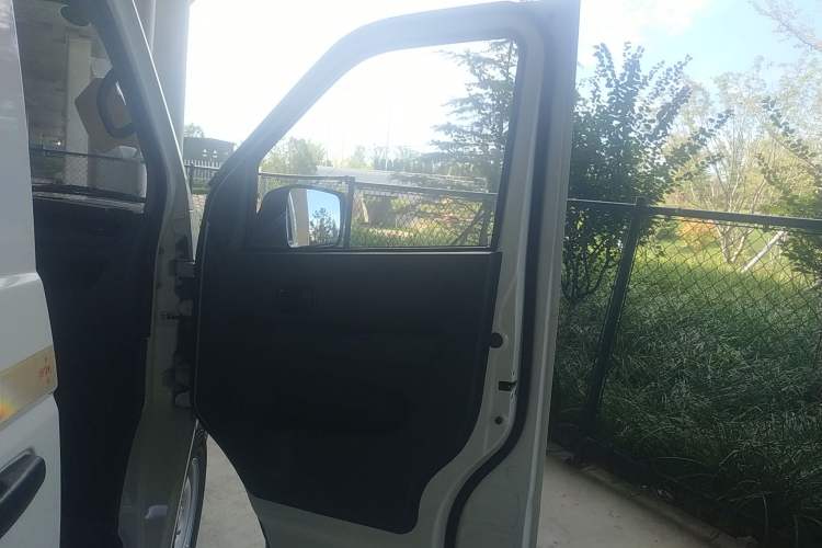 Used Dongfeng Yufeng EM27 2024 EM27L Henan Lidong 41.472 kWh Interior 5