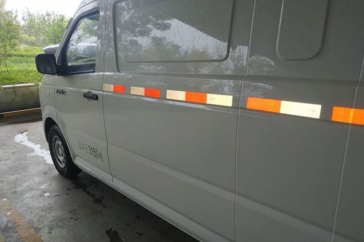 Used Dongfeng Yufeng EM27 2024 EM27L Henan Lidong 41.472 kWh Interior 8