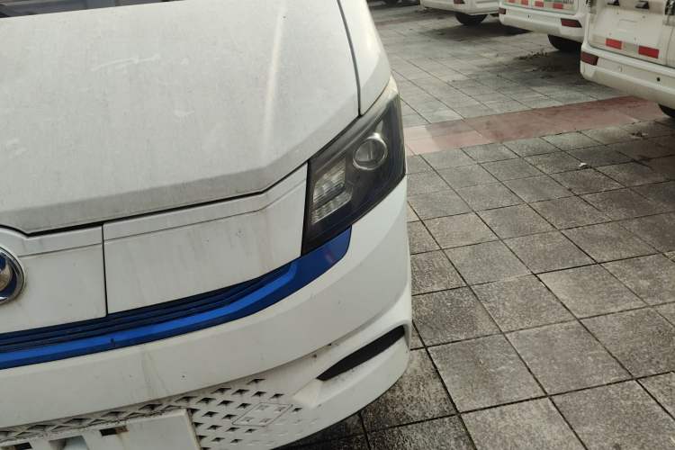 Used Dongfeng Yufeng EM27 2024 EM27L Eves Power 41.86 kWh Left Front Headlight