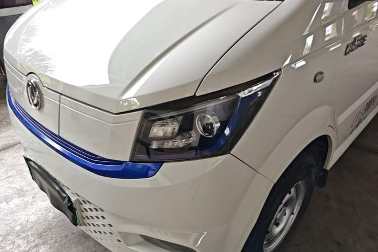 Used Dongfeng Yufeng EM27 2024 EM27 Henan Lithium Power 41.472 kWh Left Front Headlight