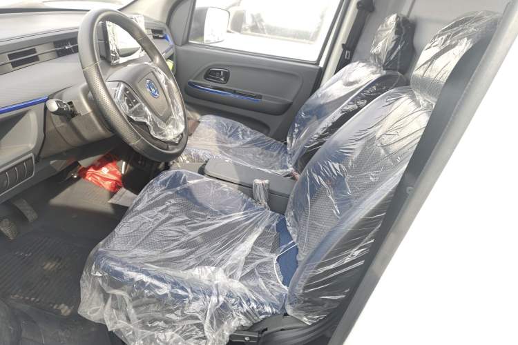 Used Dongfeng Yufeng EM27 2024 EM27L BYD CATL 41.86 kWh Left Front Seat