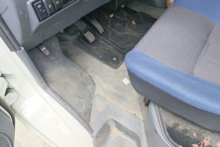 Used Dongfeng Yufeng EM27 2024 EM27L BYD CATL 41.86 kWh Left Front Seat