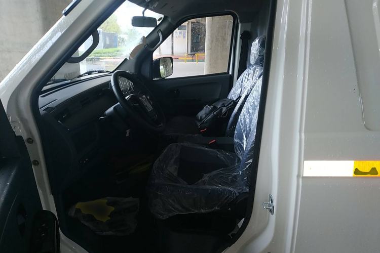 Used Dongfeng Yufeng EM27 2024 EM27L Henan Lidong 41.472 kWh Left Front Seat