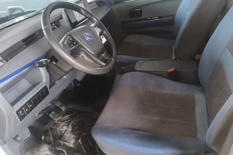 Used Dongfeng Yufeng EM27 2024 EM27 EVE Energy 41.86 kWh Left Front Seat