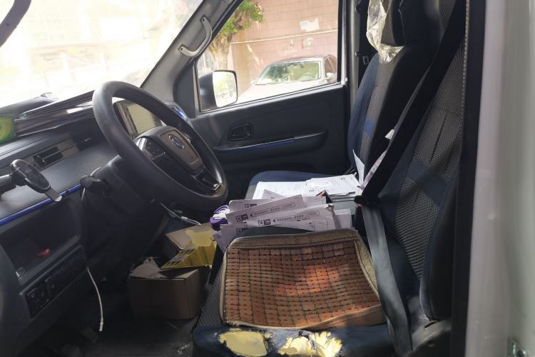 Used Dongfeng Yufeng EM27 2024 EM27L Eves Power 41.86 kWh Left Front Seat