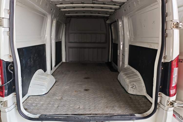 Used Dongfeng Yufeng EM27 2024 EM27L BYD CATL 41.86 kWh Left Rear Seat