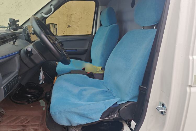 Used Dongfeng Yufeng EM27 2024 EM27L Eves Power 41.86 kWh Left Rear Seat