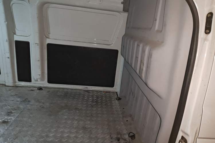 Used Dongfeng Yufeng EM27 2024 EM27L BYD CATL 41.86 kWh Left Rear Seat