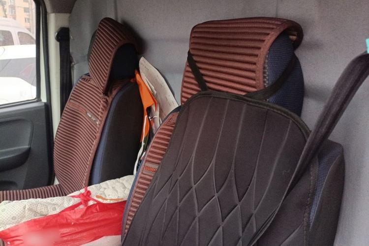 Used Dongfeng Yufeng EM27 2024 EM27L Eves Power 41.86 kWh Left Rear Seat