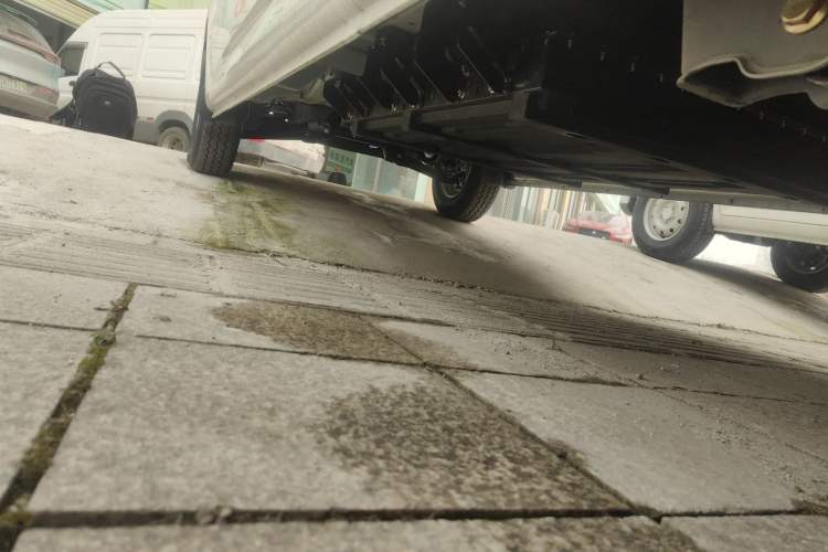 Used Dongfeng Yufeng EM27 2024 EM27L Eves Power 41.86 kWh Left Side Sill