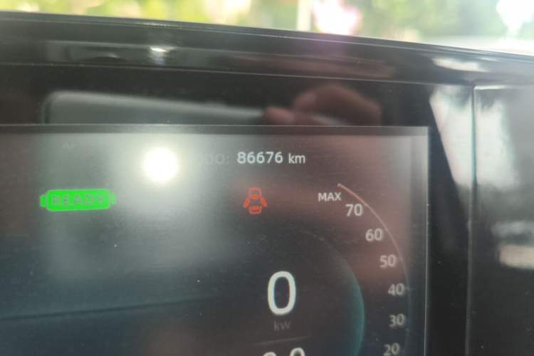 Used Dongfeng Yufeng EM27 2024 EM27L Eves Power 41.86 kWh Odometer Close Up