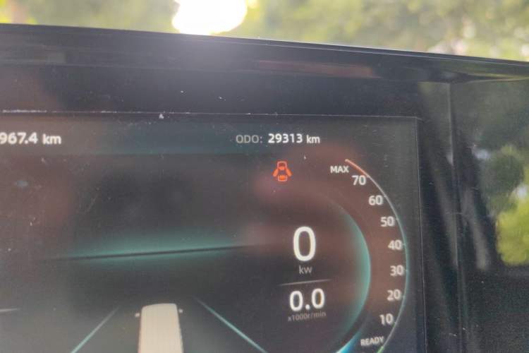 Used Dongfeng Yufeng EM27 2024 EM27L Henan Lidong 41.472 kWh Odometer Close Up