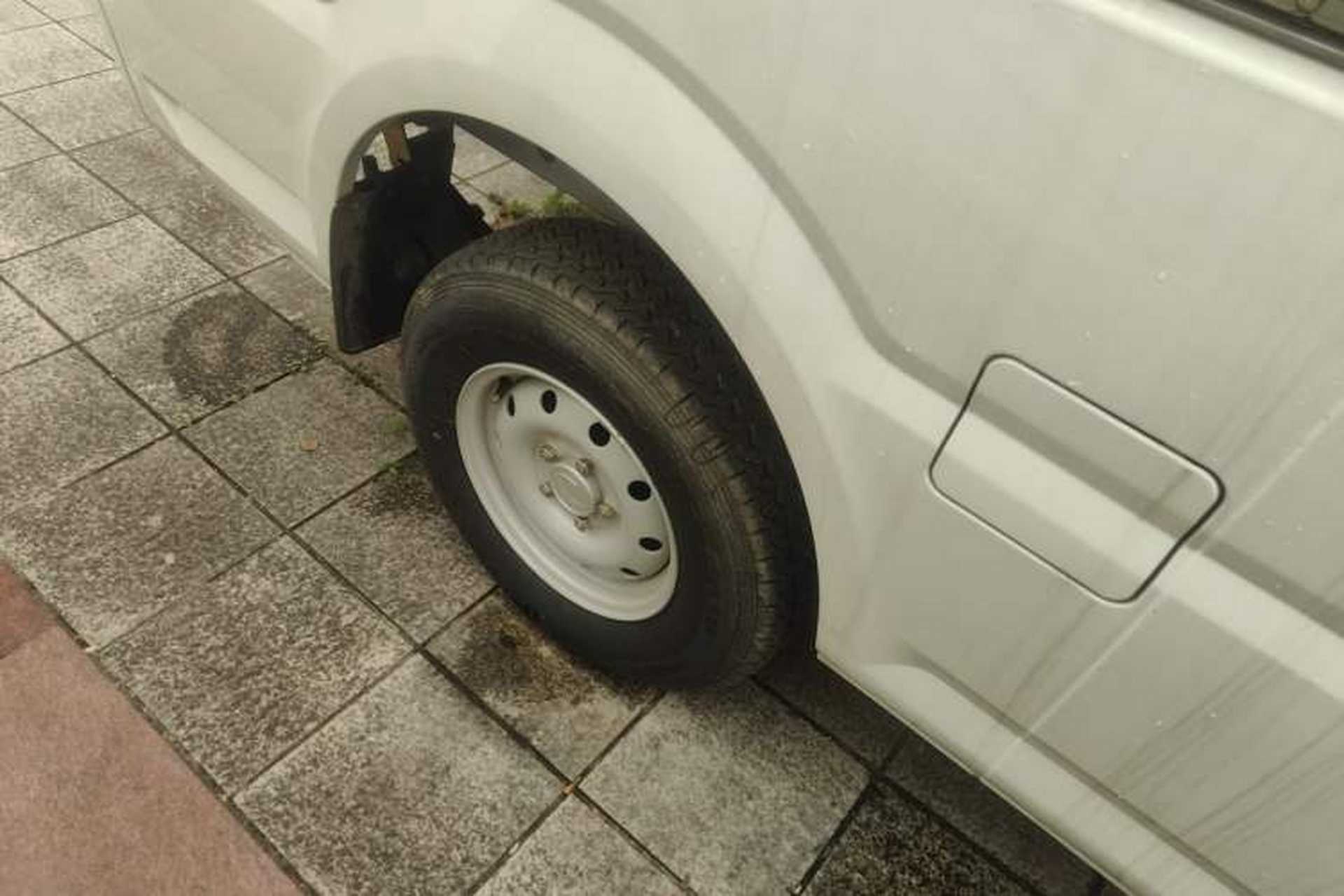Used Dongfeng Yufeng EM27 2024 EM27L Eves Power 41.86 kWh Right Rear Wheel Hub