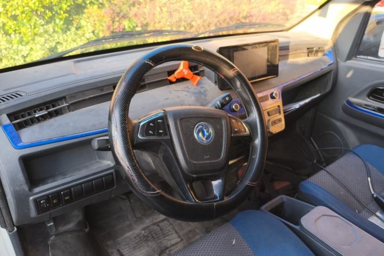 Used Dongfeng Yufeng EM27 2024 EM27L BYD CATL 41.86 kWh Steering Wheel