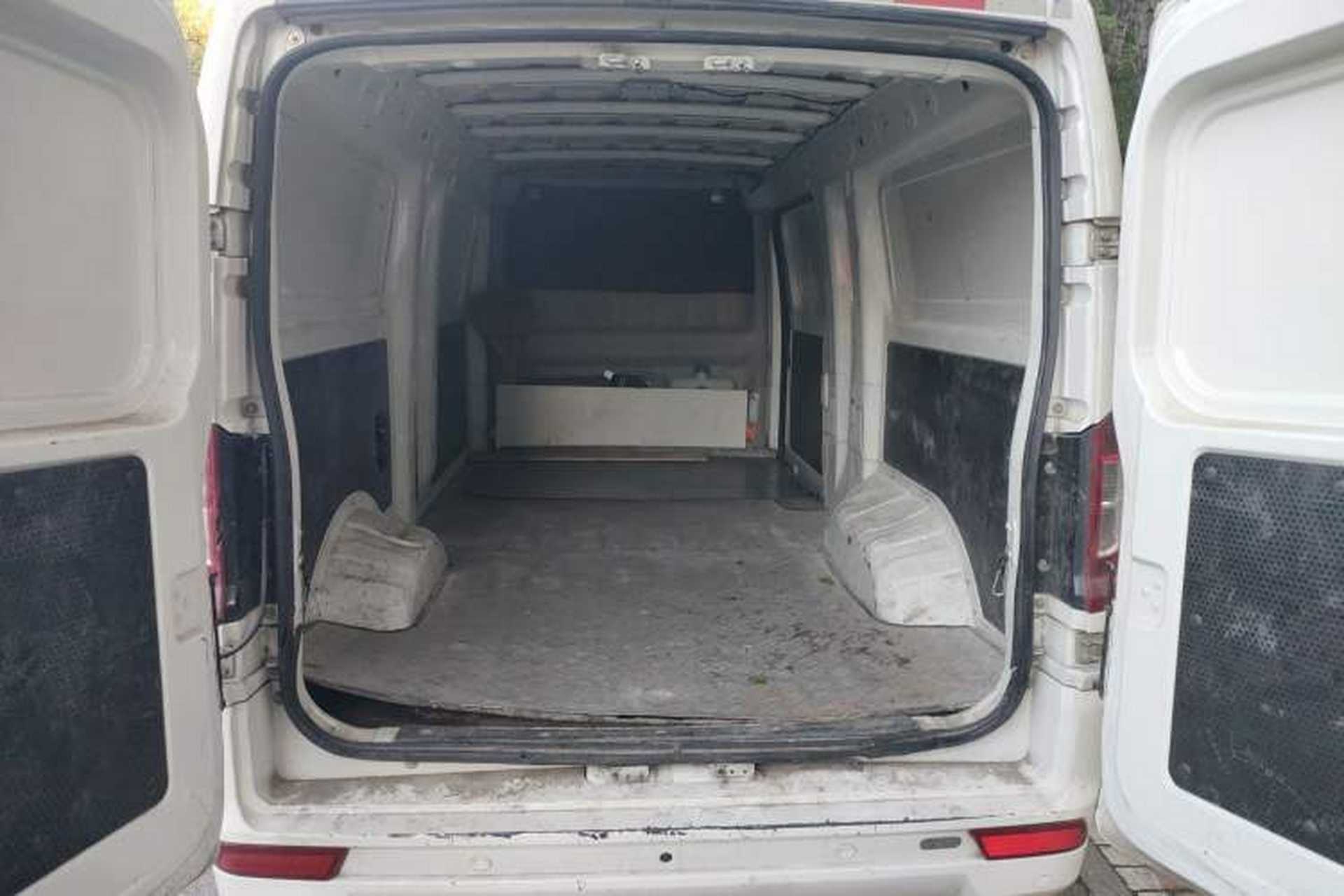 Used Dongfeng Yufeng EM27 2024 EM27L Eves Power 41.86 kWh Trunk