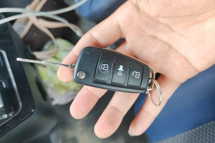 Used Dongfeng Yufeng EM27 2024 EM27L Henan Lidong 41.472 kWh Vehicle Key