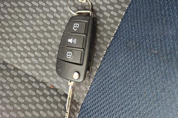 Used Dongfeng Yufeng EM27 2024 EM27L Henan Lidong 41.472 kWh Vehicle Key