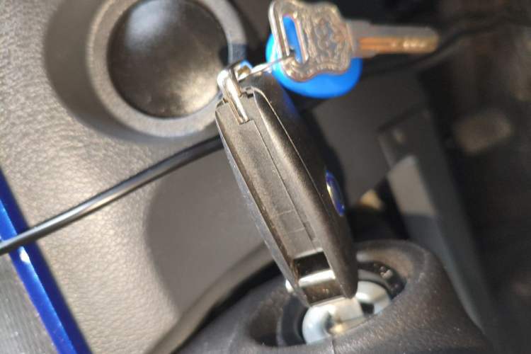 Used Dongfeng Yufeng EM27 2024 EM27L BYD CATL 41.86 kWh Vehicle Key
