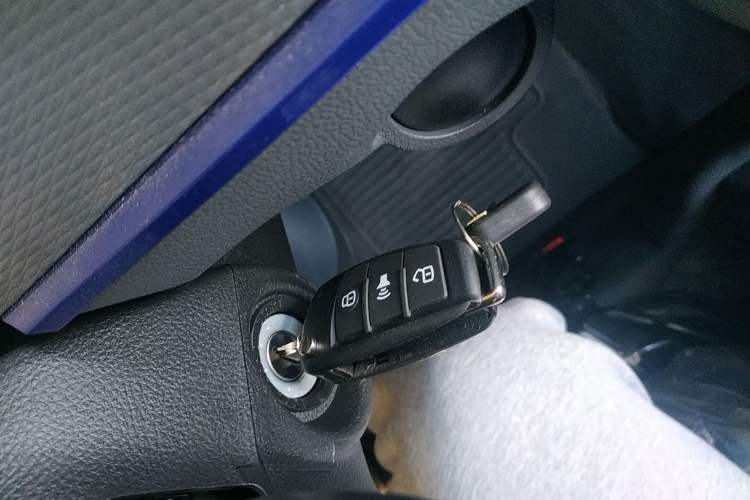 Used Dongfeng Yufeng EM27 2024 EM27L Henan Lidong 41.472 kWh Vehicle Key