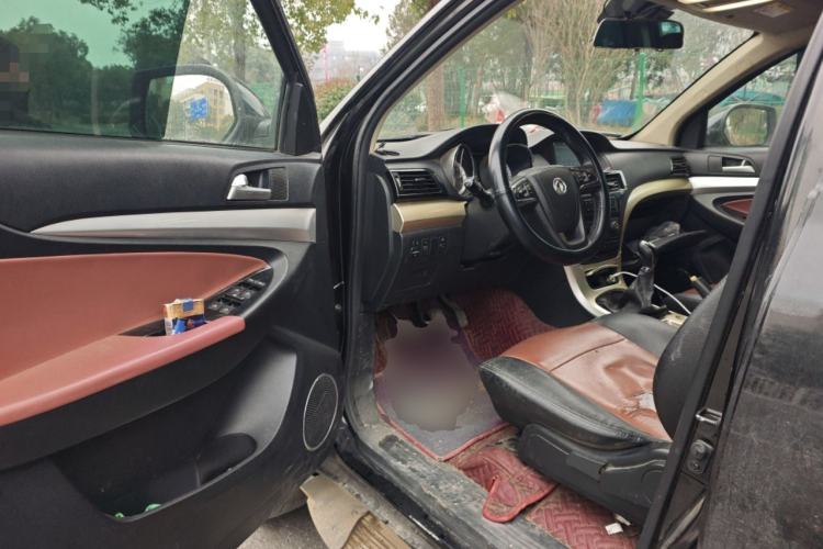 Used Dongfeng Yufeng P16 2017 1.9T Two-Wheel Drive Luxury Extended Version D19TCIE2 Driver Seat