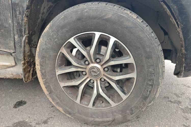 Used Dongfeng Yufeng P16 2017 1.9T Two-Wheel Drive Luxury Extended Version D19TCIE2 Right Front Wheel Hub