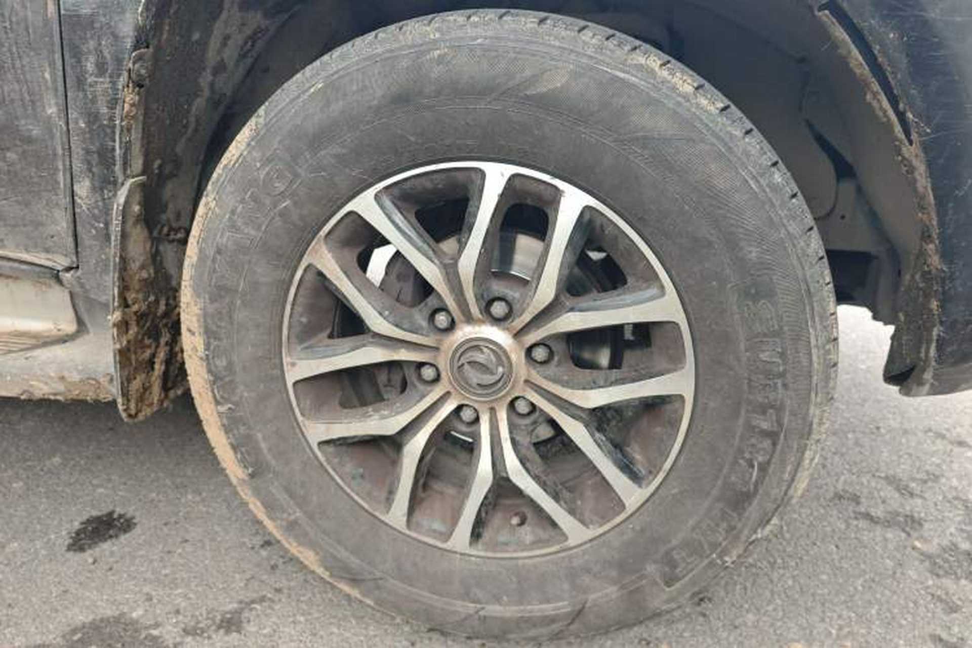 Used Dongfeng Yufeng P16 2017 1.9T Two-Wheel Drive Luxury Extended Version D19TCIE2 Right Front Wheel Hub