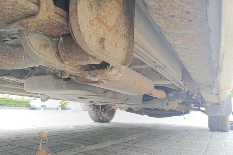 Used Dongfeng Yufeng 2012 3.0T Short Wheelbase Mid-Top ZD30 Edition Chassis Rear Right