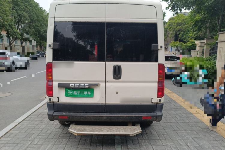 Used Dongfeng Yufeng 2012 3.0T Short Wheelbase Mid-Top ZD30 Edition Rear