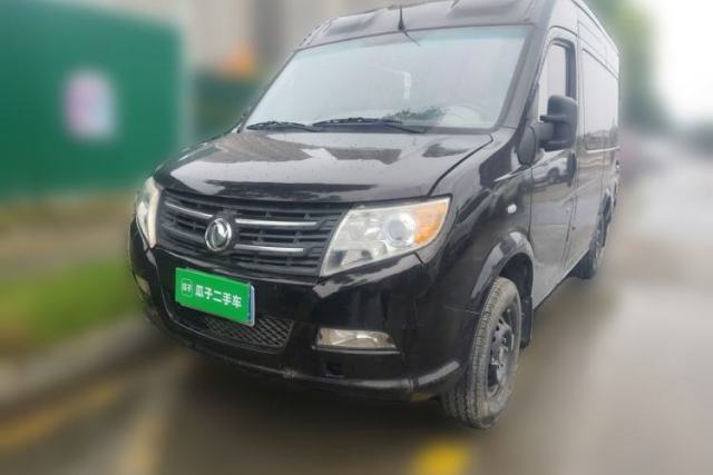 Used Dongfeng Yufeng 2014 2.5T YuliBao Logistics Vehicle Standard Features Include Short Wheelbase with Mid-Roof ZD25
