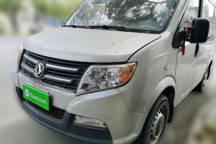 Dongfeng Yufeng 2014 2.5T YuliBao Logistics Vehicle Standard Features Include Short Wheelbase with Mid-Roof ZD25 usado Guazi used car, China used car export, Used car for sale, Used cars, Cheapest cars for sale