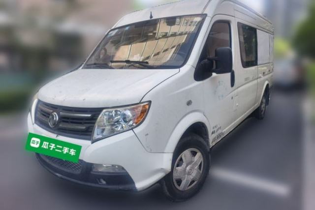 Used Dongfeng Yufeng 2014 2.5T YuliBao Logistics Vehicle Mid-axle Mid-roof ZD25
