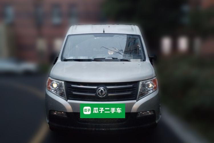 Used Dongfeng Yufeng 2015 2.5T Lingyun Edition Yulibao High-End Long Wheelbase Mid-Roof ZD25 Front