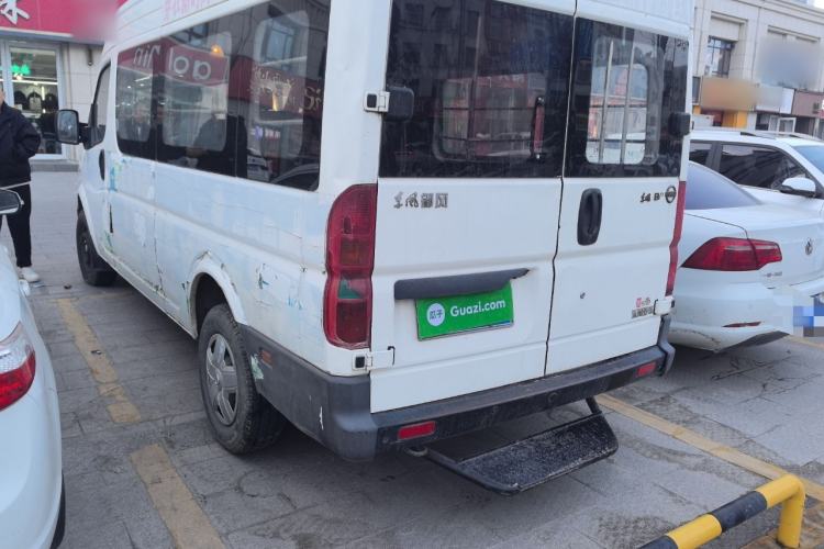 Used Dongfeng Yufeng 2015 2.5T Lingyun Edition Yulibao standard-equipped long-wheelbase mid-roof ZD25 Rear Left 45 Deg